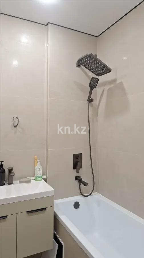 Продажа 2-комнатной квартиры, 72 м² в Алматы - фото 5