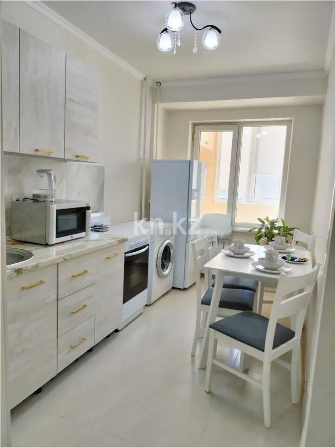 Продажа 1-комнатной квартиры, 30 м², пр. Жибек жолы, дом  81 - Продажа квартир в Алматы без посредников фото 1 из 1