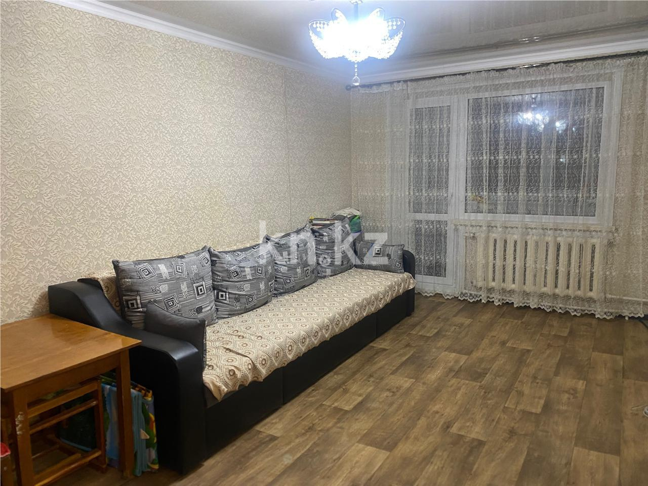 Продажа 3-комнатной квартиры, 62 м², мкр-н 17, дом  55 - Продажа  трехкомнатных квартир в Караганде с фото фото 1 из 13