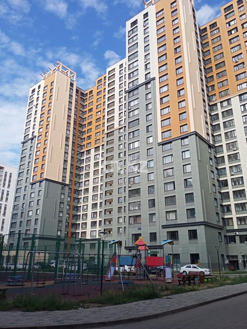 Аренда 1-комнатной квартиры, 50 м² в Астане