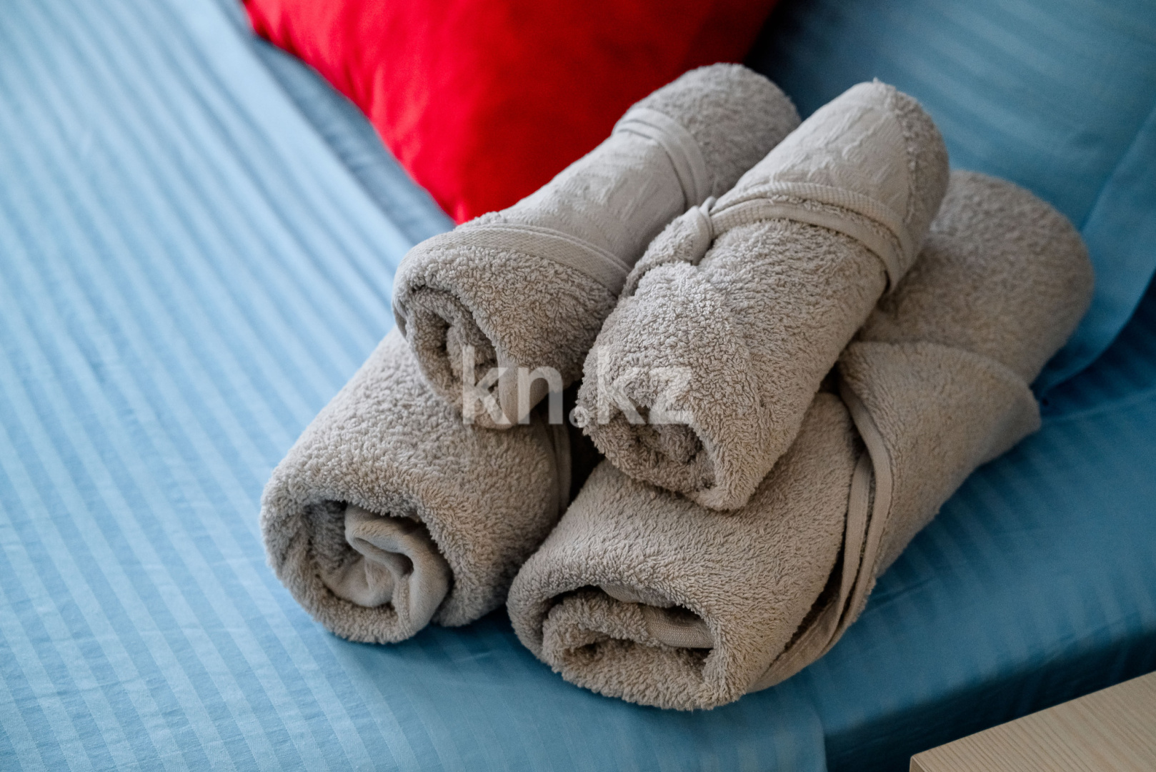 Аренда 1-комнатной квартиры посуточно, 33 м², пр. Металлургов, дом  10/1 - Аренда жилой и коммерческой недвижимости в Темиртау фото 10 из 32