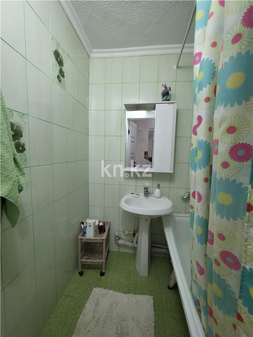 Продажа 3-комнатной квартиры, 61 м², мкр. Восток-3 в Караганде - фото 14