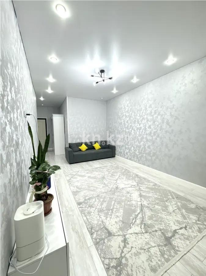 Продажа 1-комнатной квартиры, 42 м², ул. Нажимеденова, дом  13/1 в Астане - фото 2
