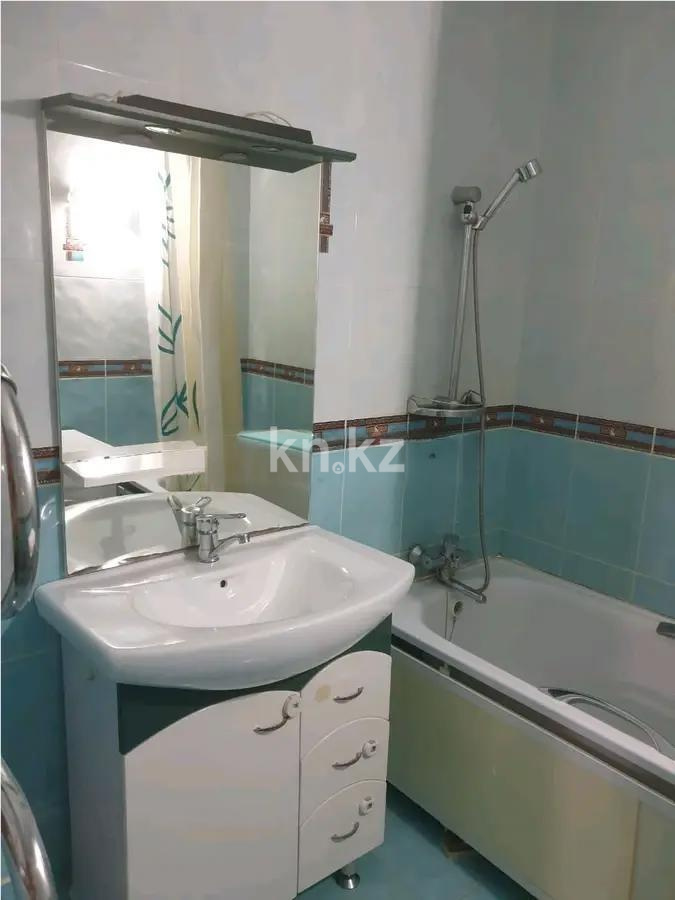 Продажа 2-комнатной квартиры, 65 м², ул. Кумисбекова, дом  8 в Астане - фото 5