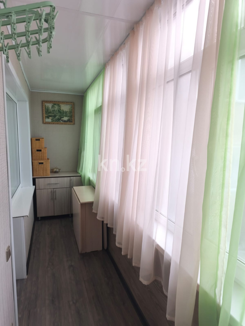 Продажа 2-комнатной квартиры, 45.6 м² - Продажа двухкомнатных квартир в Караганде - страница 2 фото 9 из 12