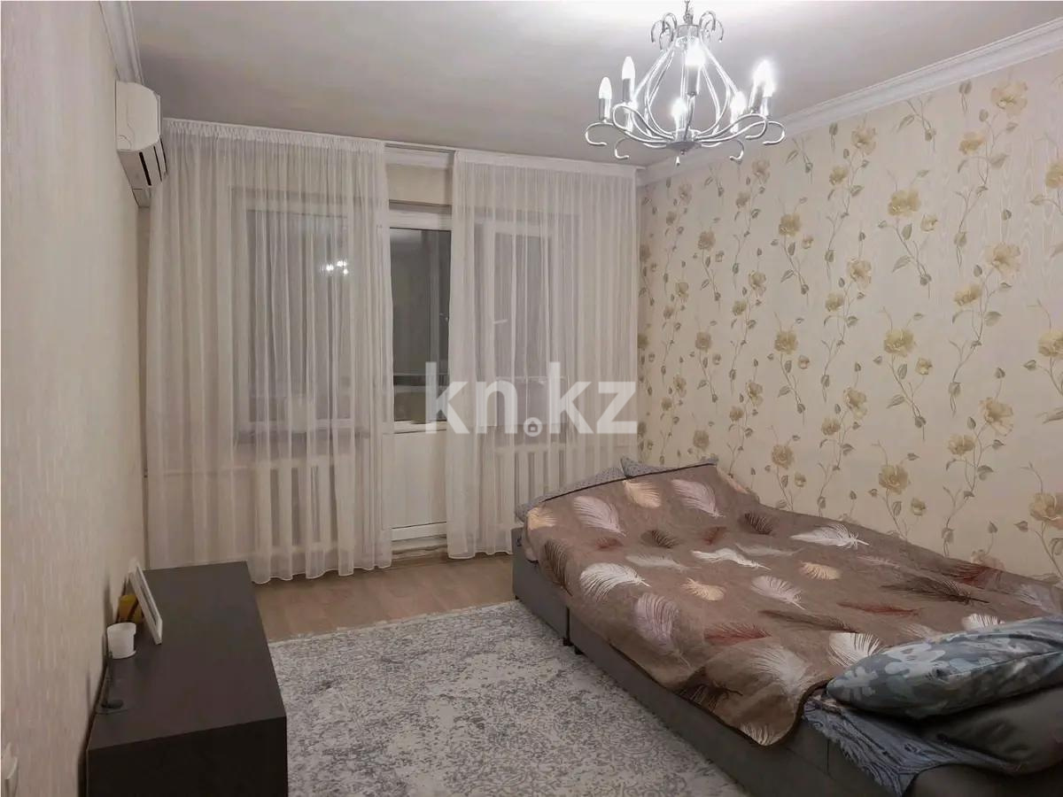 Продажа 2-комнатной квартиры, 45 м², мкр-н 8, дом  25 - Продажа квартир в Алматы фото 1 из 4