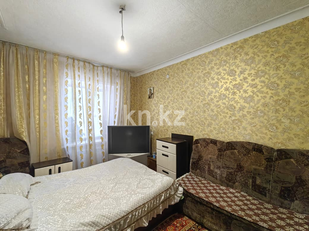 Продажа 2-комнатной квартиры, 65 м² - Продажа двухкомнатных квартир в Караганде - страница 2 фото 7 из 24