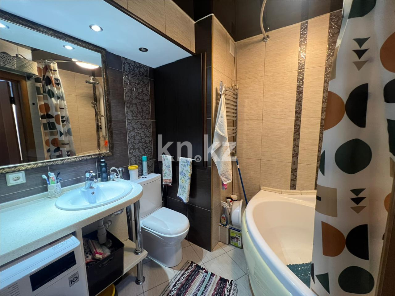 Продажа 3-комнатной квартиры, 63 м² - Продажа трехкомнатных квартир в Караганде фото 10 из 11