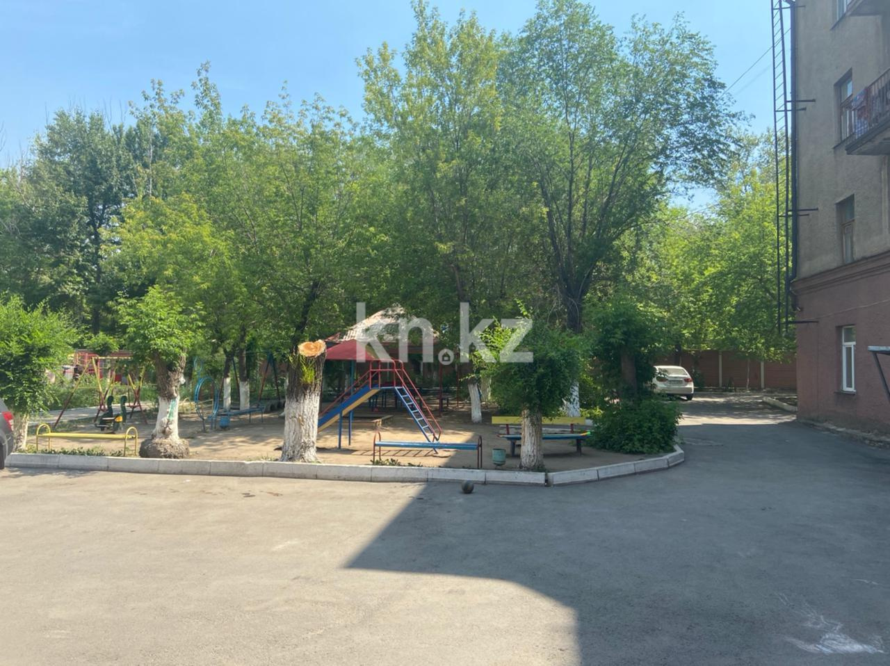 Продажа 3-комнатной квартиры, 77 м², ул. Лободы, дом  22 - Продажа  трехкомнатных квартир в Караганде без посредников фото 4 из 11