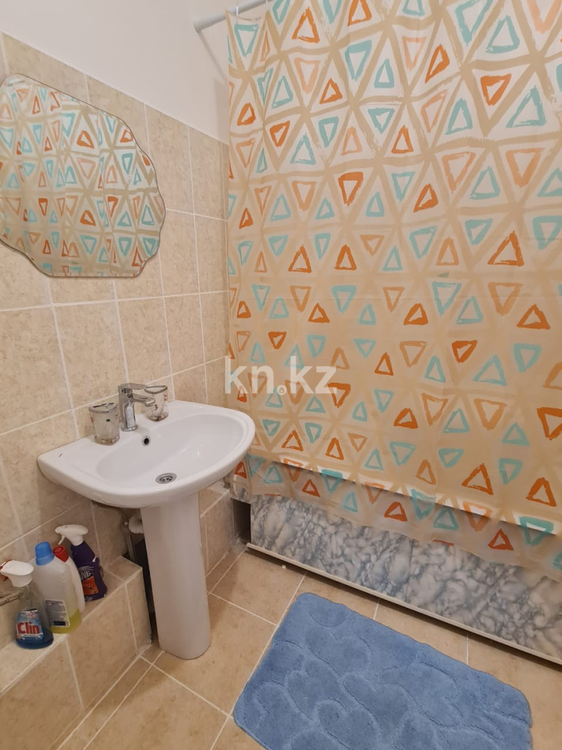 Аренда 1-комнатной квартиры, 50 м² - Аренда квартир помесячно в Казахстане - страница 7 фото 11 из 13