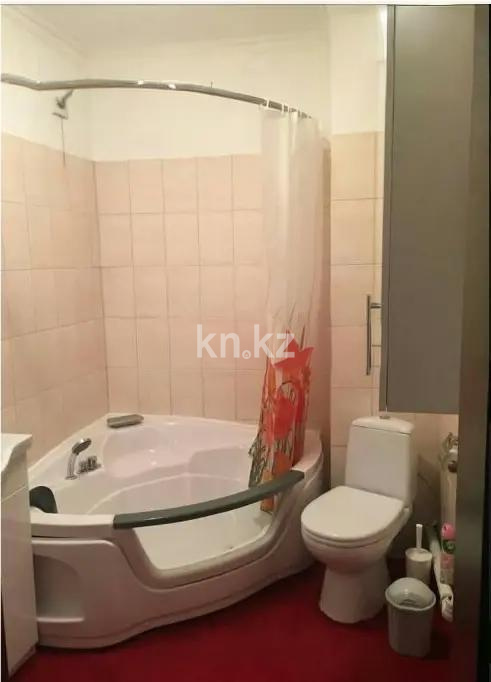 Продажа 2-комнатной квартиры, 44.3 м², мкр-н Мамыр-1, дом  29/7 в Алматы - фото 4