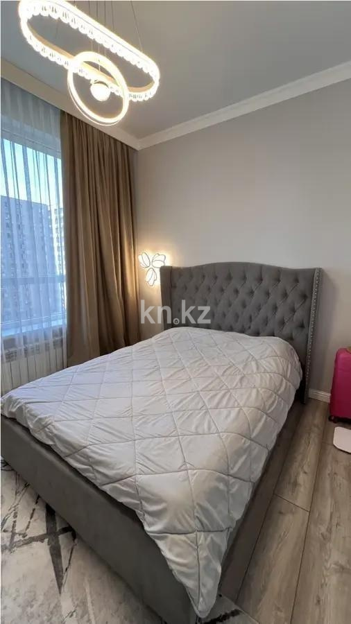Продажа 2-комнатной квартиры, 72.4 м² в Алматы - фото 2