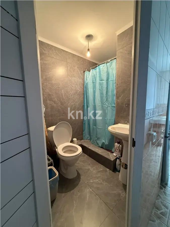 Продажа 3-комнатной квартиры, 58.3 м², ул. Валиханова, дом  13 - Продажа квартир в Алматы с фото фото 4 из 4