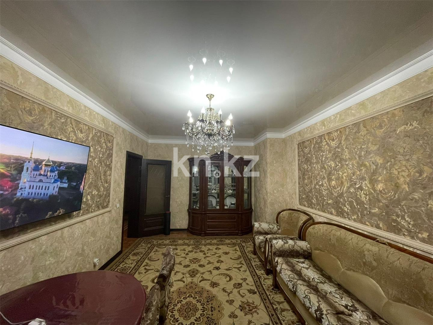 Продажа 2-комнатной квартиры, 72 м², пр. Кошкарбаева - Продажа квартир в Астане фото 1 из 10