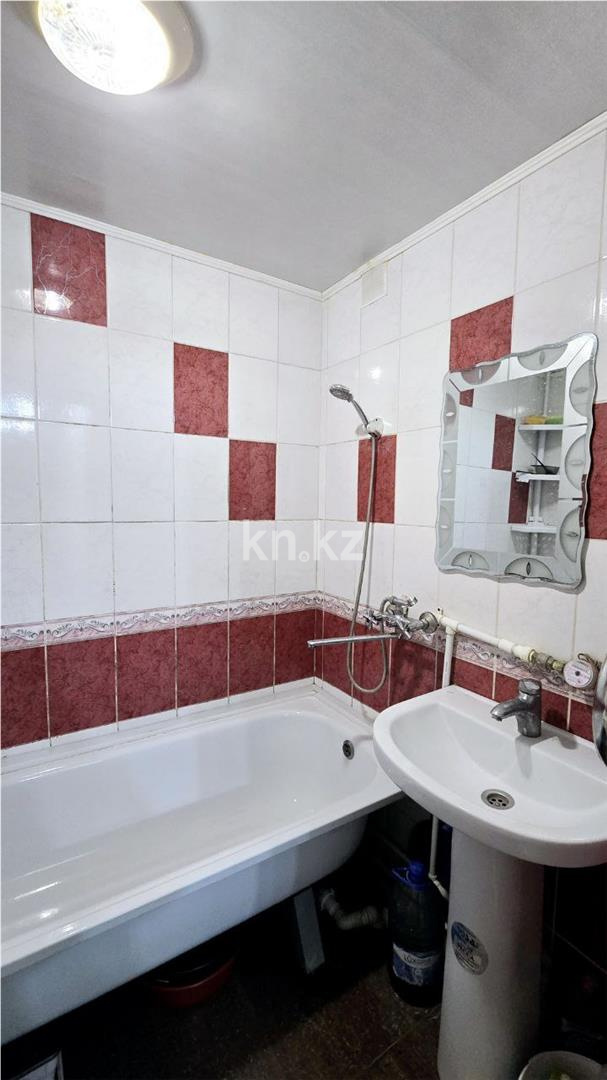 Продажа 3-комнатной квартиры, 68 м², мкр-н 8-й - Продажа квартир в Темиртау фото 10 из 14