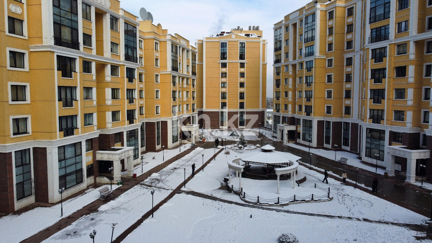 Продажа 4-комнатной квартиры, 156.9 м², ул. Кабанбай батыра, дом  51 в Алматы - фото 10