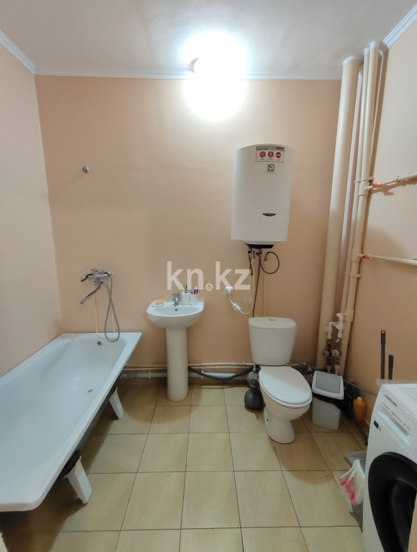 Продажа 2-комнатной квартиры, 48 м², ул. Момышулы, дом  28 - Продажа квартир в Караганде фото 9 из 22