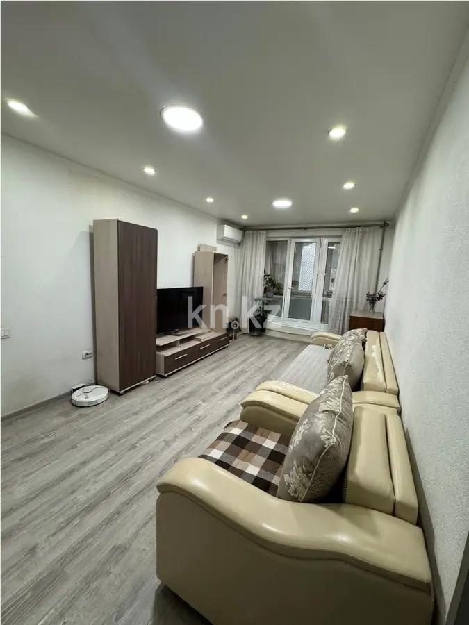 Продажа 2-комнатной квартиры, 41 м², мкр-н 1, дом  6 - Продажа квартир в Алматы фото 1 из 4