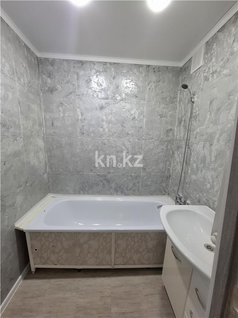 Продажа 2-комнатной квартиры, 49 м², мкр-н 8 в Темиртау - фото 7