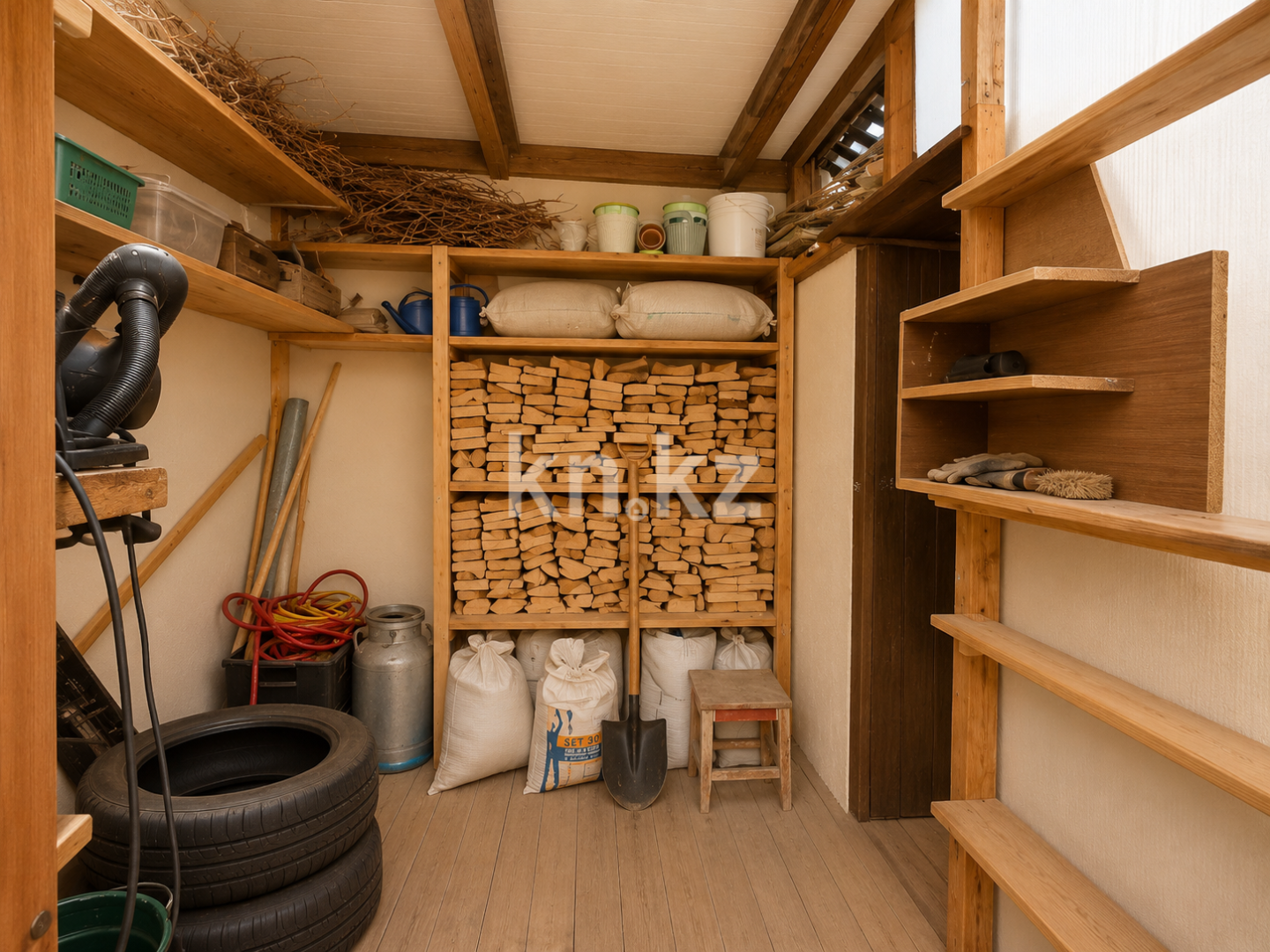 Продажа 5-комнатного дома, 142 м² - Продажа домов, коттеджей в Караганде - страница 2 фото 27 из 30
