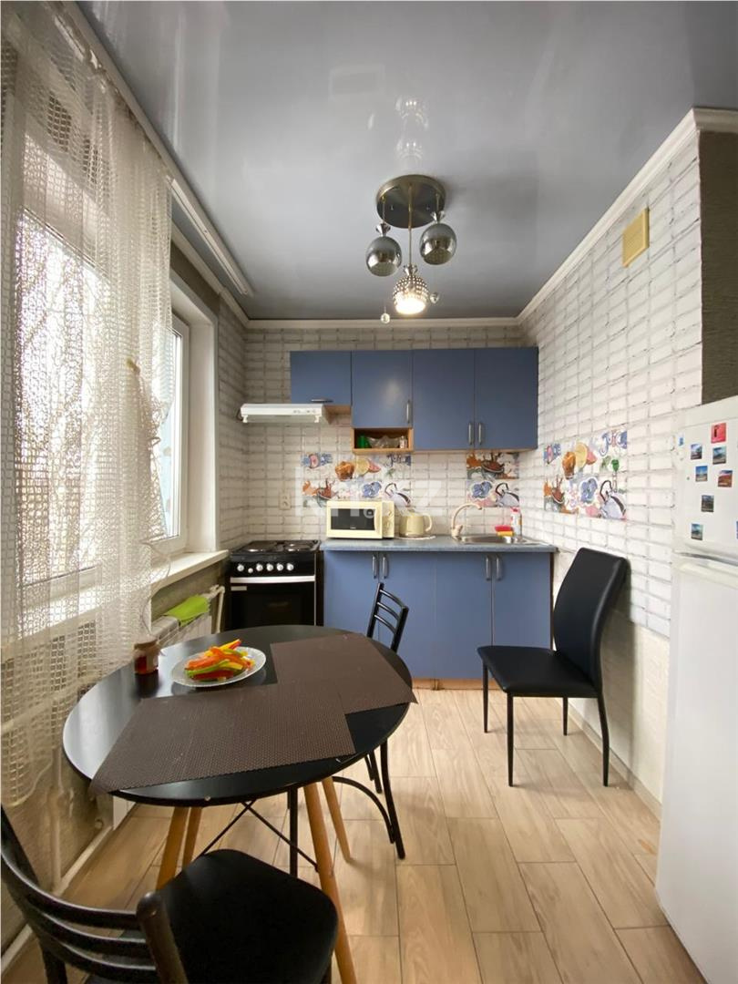 Продажа 3-комнатной квартиры, 48 м² - Продажа квартир в Караганде - страница 2 фото 10 из 16