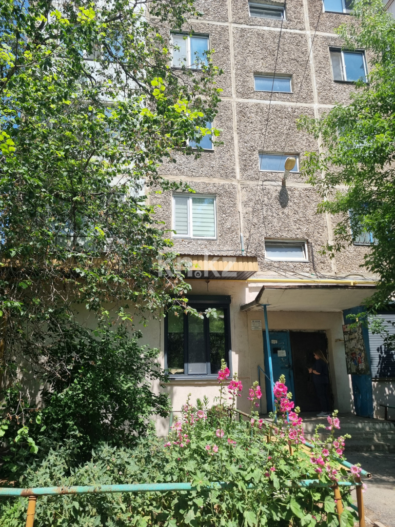 Продажа 3-комнатной квартиры, 62 м², ул. Алиханова, дом  36/2 в Караганде - фото 15