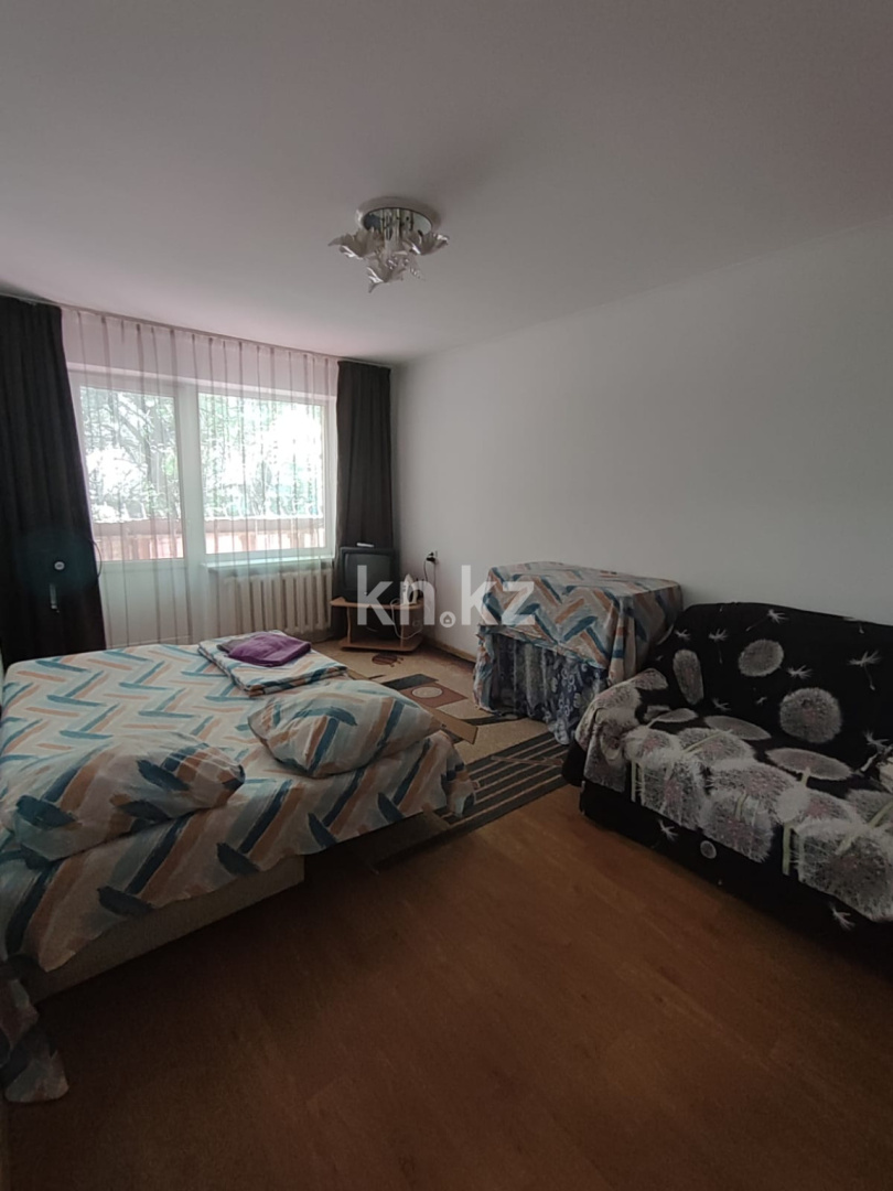 Аренда 1-комнатной квартиры посуточно, 32 м², Орбита-3 мкр-н, дом  7 - ул. Торайгырова - Аренда квартиры посуточно в Алматы фото 1 из 5