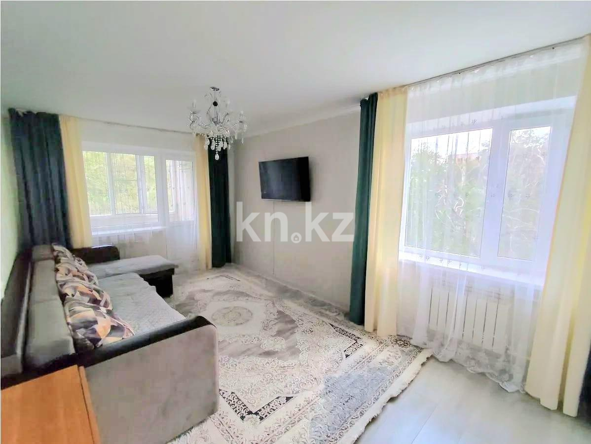 Продажа 3-комнатной квартиры, 60 м², ул. Язева - Продажа квартир в Караганде фото 1 из 14