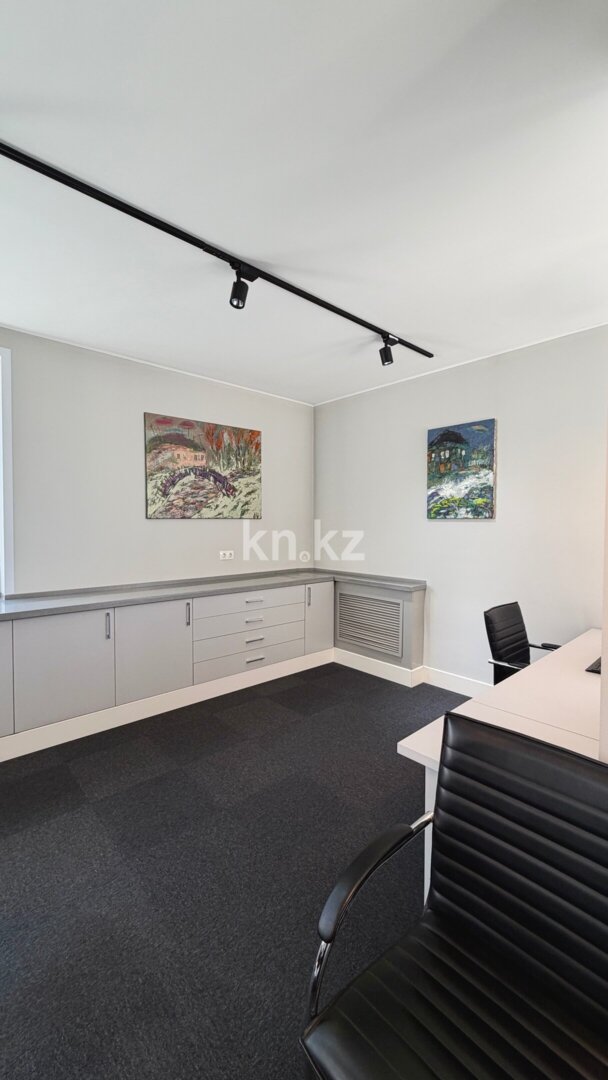 Продажа 6-комнатной квартиры, 246 м² в Алматы - фото 2