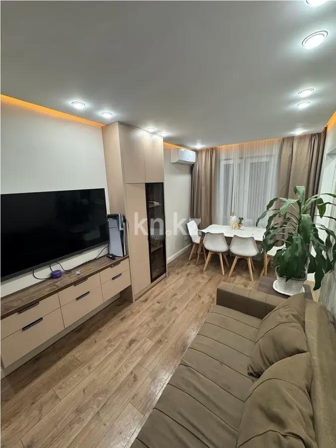 Продажа 3-комнатной квартиры, 65 м², ул. Карасай батыра, дом  178 - Продажа  трехкомнатных квартир в Алматы с фото фото 1 из 7