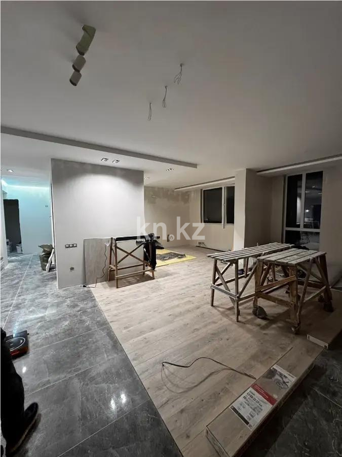 Продажа 4-комнатной квартиры, 149 м², ул. Нуршайыкова, дом  6 - Продажа  четырехкомнатных квартир в Астане фото 1 из 3