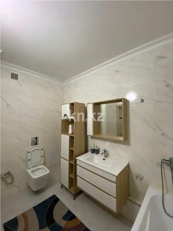 Продажа 3-комнатной квартиры, 95 м², пр. Момышулы, дом  12 в Астане - фото 5