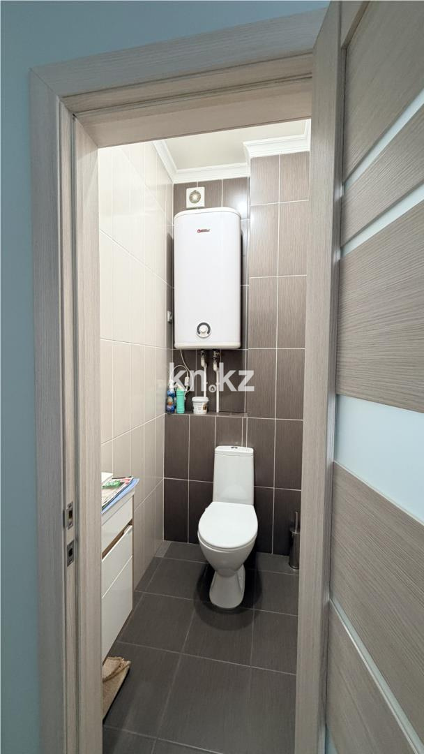 Продажа 2-комнатной квартиры, 64 м² в Караганде - фото 4