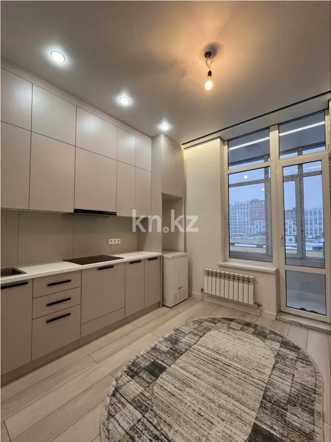 Продажа 1-комнатной квартиры, 39 м², ул. Е-797, дом  7 в Астане - фото 2