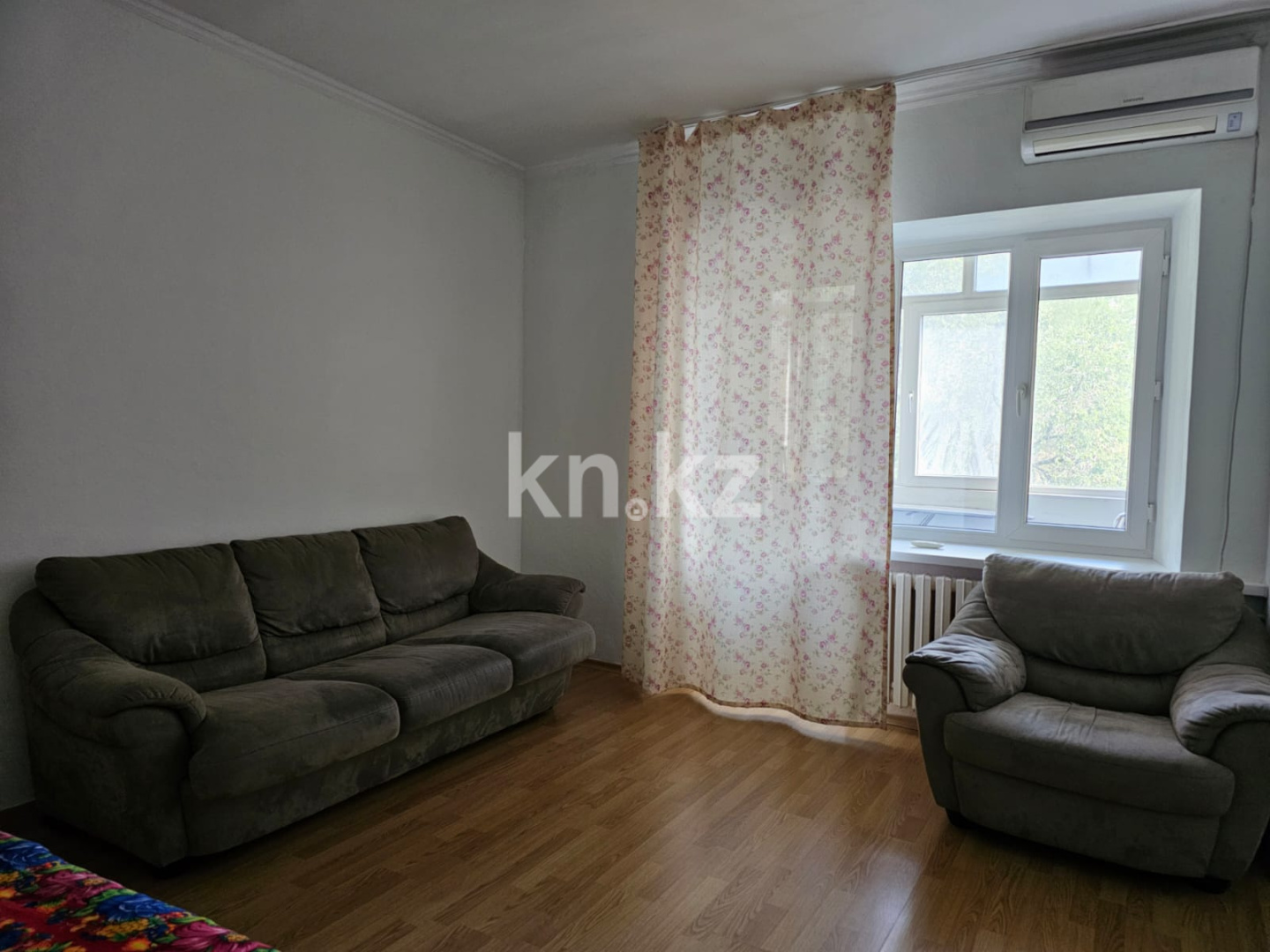 Продажа 1-комнатной квартиры, 37.4 м², мкр-н Самал-2 - Продажа  однокомнатных квартир в Алматы фото 1 из 13