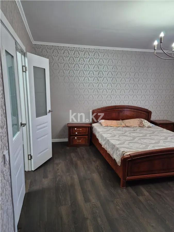 Продажа 3-комнатной квартиры, 80 м², мкр-н Самал-2, дом  51 в Алматы - фото 2