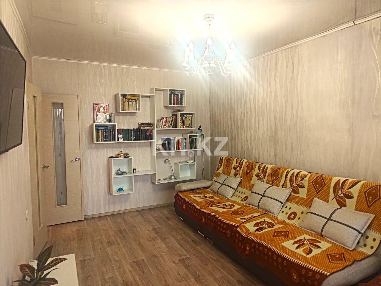 Продажа 3-комнатной квартиры, 48 м², ул. Экибастузская - Продажа квартир в Караганде фото 2 из 14