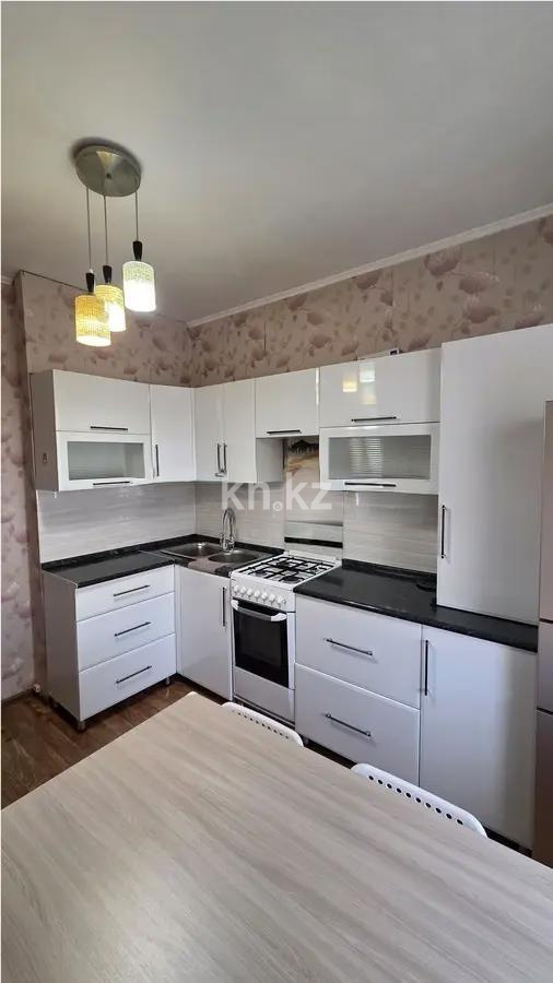 Продажа 1-комнатной квартиры, 41 м², мкр-н Таугуль, дом  4 в Алматы - фото 2