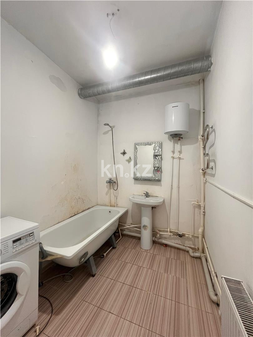 Продажа 2-комнатной квартиры, 54 м² - Продажа двухкомнатных квартир в Караганде - страница 2 фото 10 из 13
