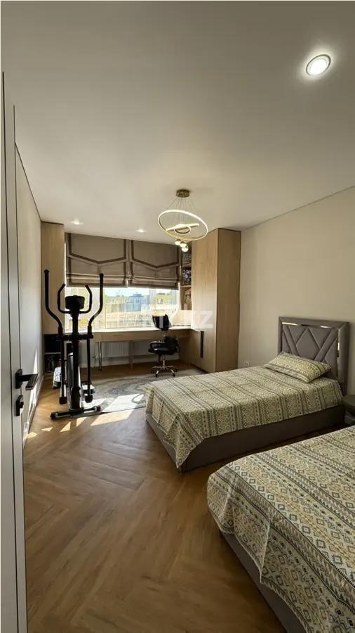 Продажа 4-комнатной квартиры, 118.5 м², ул. Нурмагамбетова, дом  25/1 в Астане - фото 3