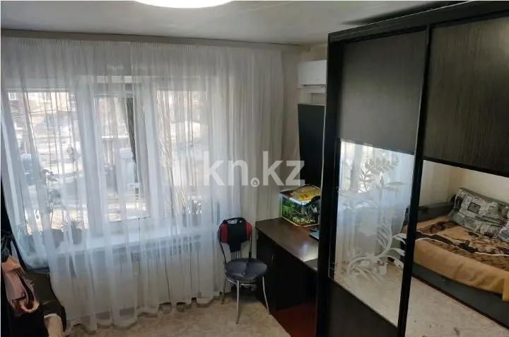 Продажа 2-комнатной квартиры, 50 м², пр. Бухар-жырау, дом  15 - Продажа квартир в Караганде фото 1 из 3