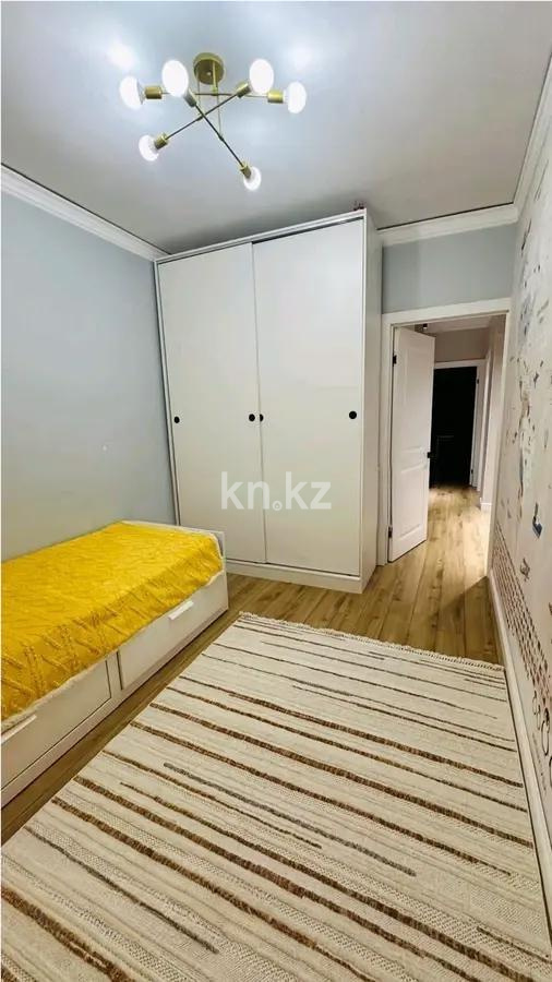 Продажа 3-комнатной квартиры, 70 м², ул. Байтурсынова, дом  31 в Астане - фото 3