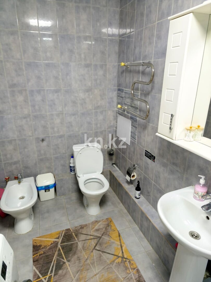 Аренда 2-комнатной квартиры посуточно, 72 м² в Астане - фото 8