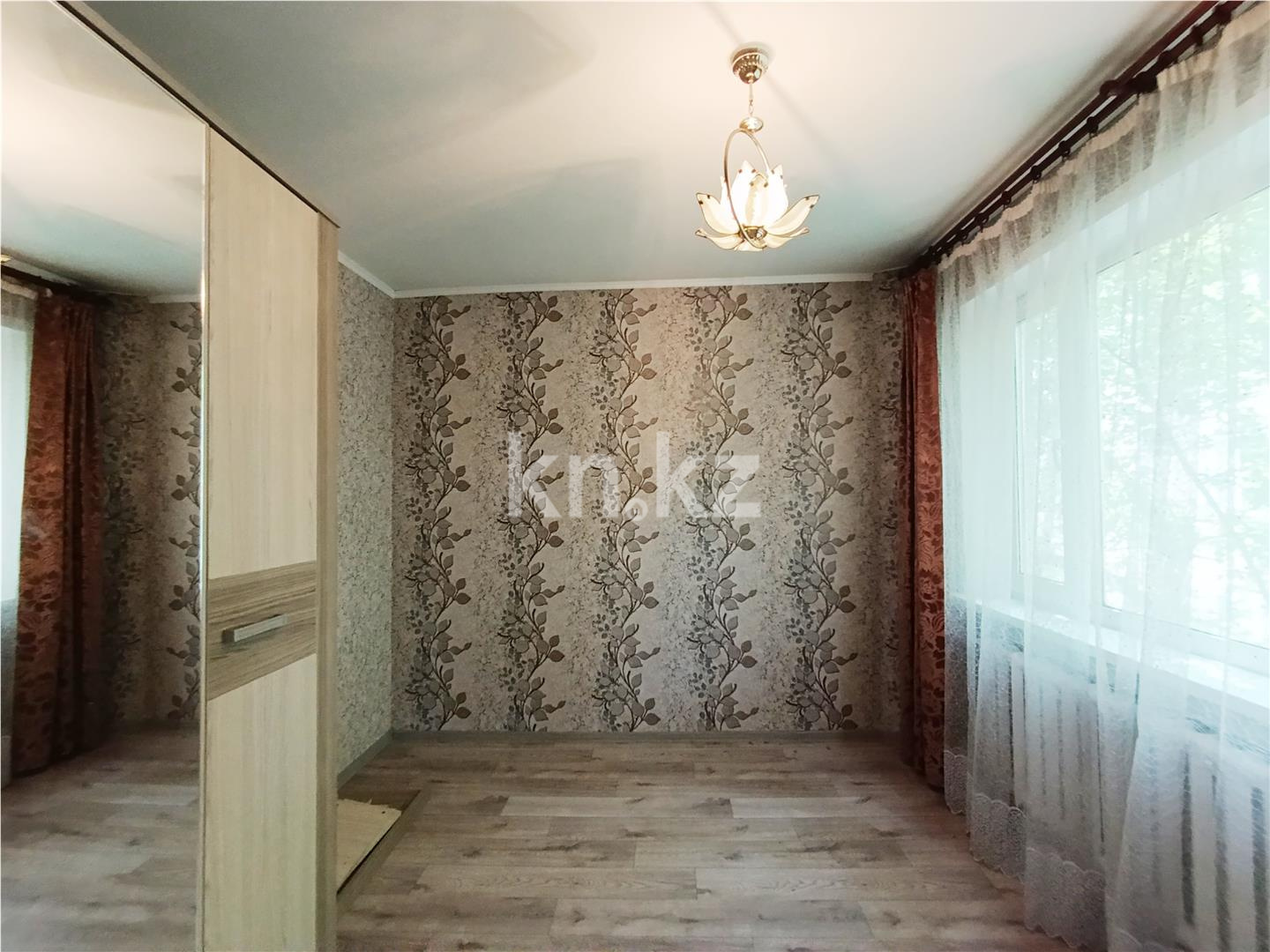 Продажа 3-комнатной квартиры, 48 м², мкр-н 23 в Караганде - фото 6