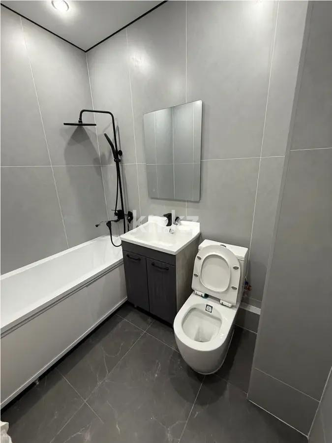 Продажа 2-комнатной квартиры, 36.8 м², мкр-н 20, дом  46 в Алматы - фото 3