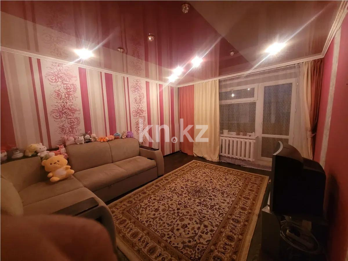 Продажа 3-комнатной квартиры, 60 м² - Продажа  трехкомнатных квартир в Караганде - страница 2 фото 1 из 7