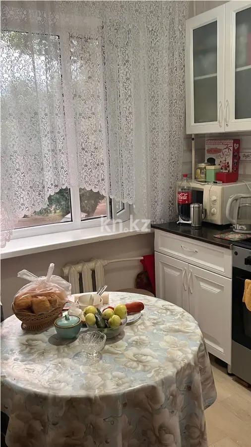 Продажа 2-комнатной квартиры, 47 м², 12 мкр., дом  23 - Продажа квартир в Казахстане фото 3 из 4