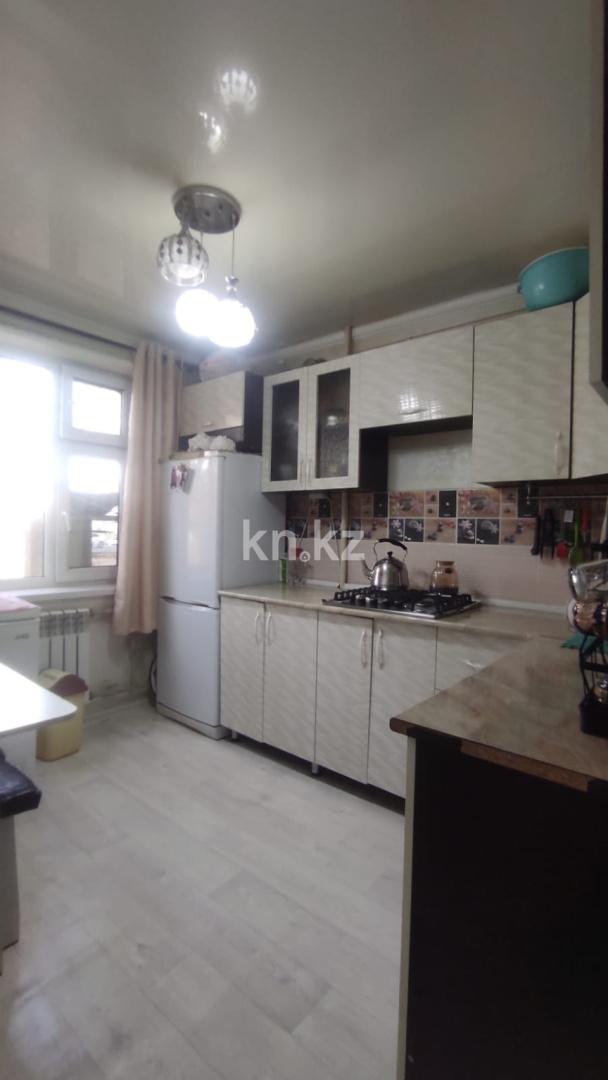 Продажа 4-комнатной квартиры, 74 м², Самал, дом  2 - Продажа и аренда недвижимости в Таразе фото 4 из 6