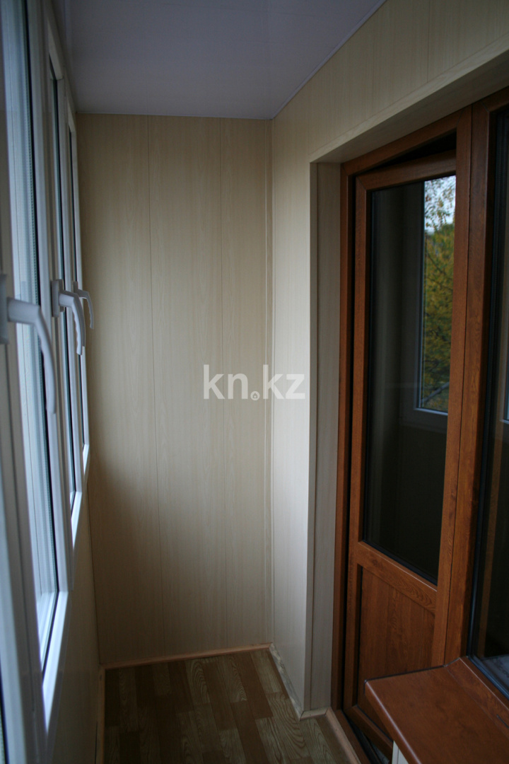 Продажа 3-комнатной квартиры, 59.3 м², мкр-н Аксай-2 в Алматы - фото 6