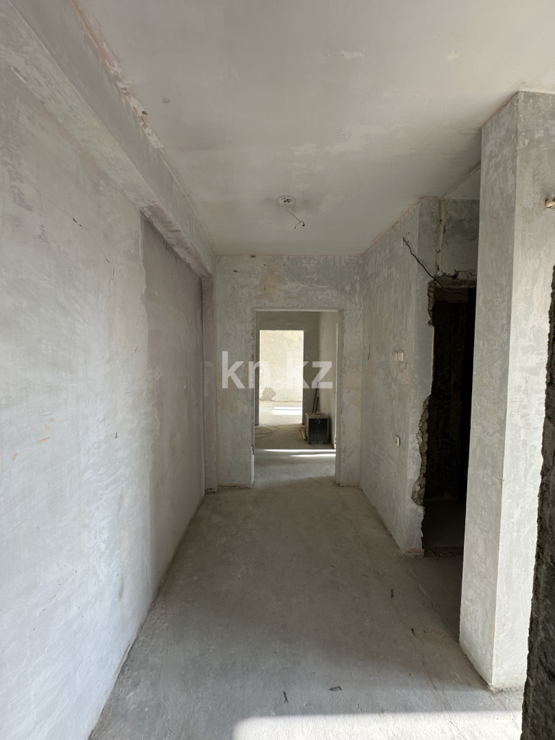 Продажа 3-комнатной квартиры, 68 м², ул. Алии Молдагуловой, дом  44 - Продажа квартир в Шымкенте фото 14 из 18